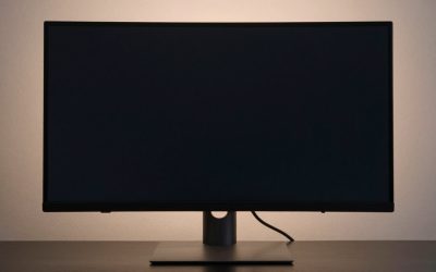 Matte vs Glossy Monitor: Which Screen Finish to Choose